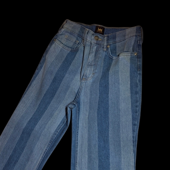 Lee Hits Of Blue Striped Flare High Rise Jeans  Women Size 26 - Picture 2 of 16